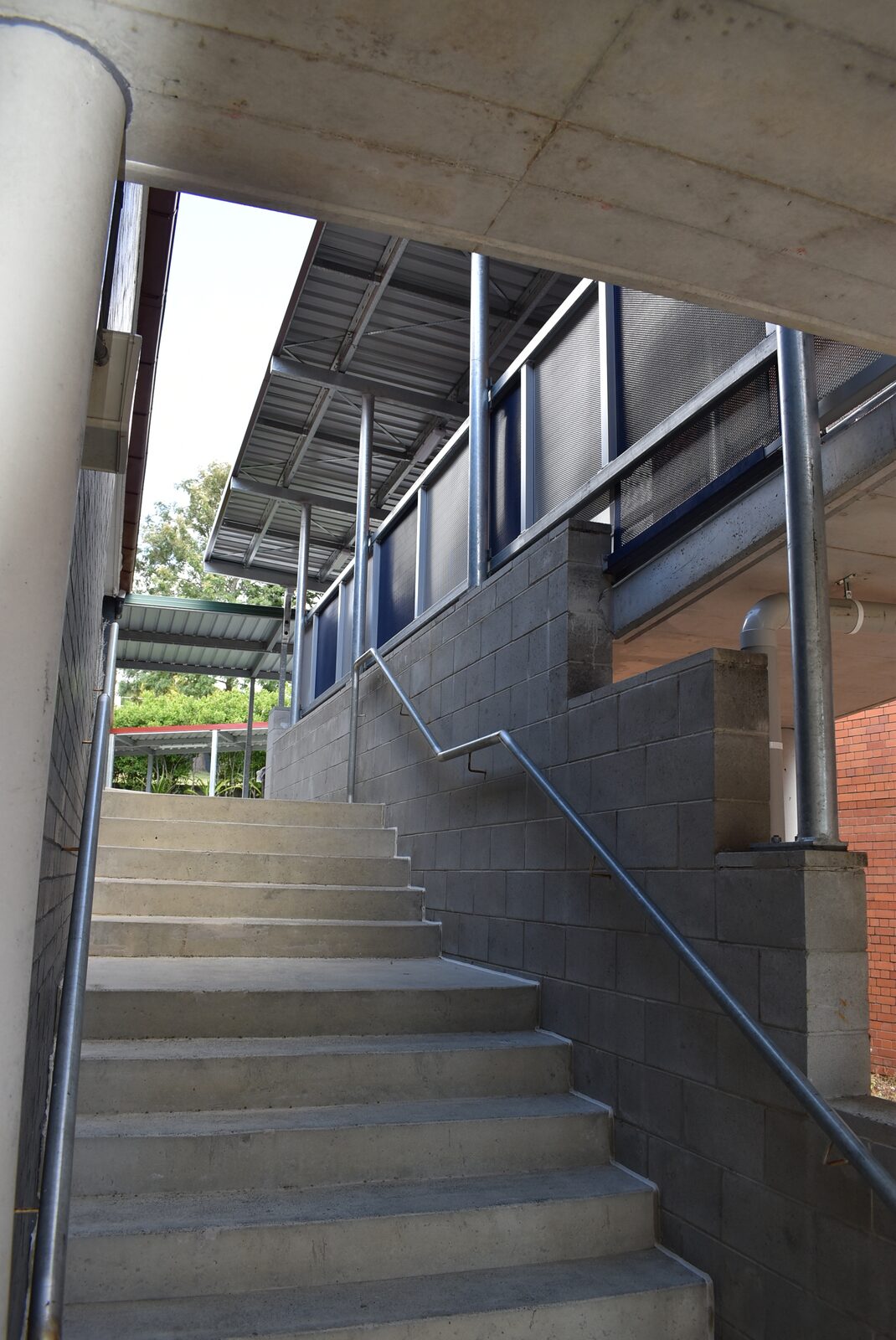Balmoral State High School — stairwell and walkway